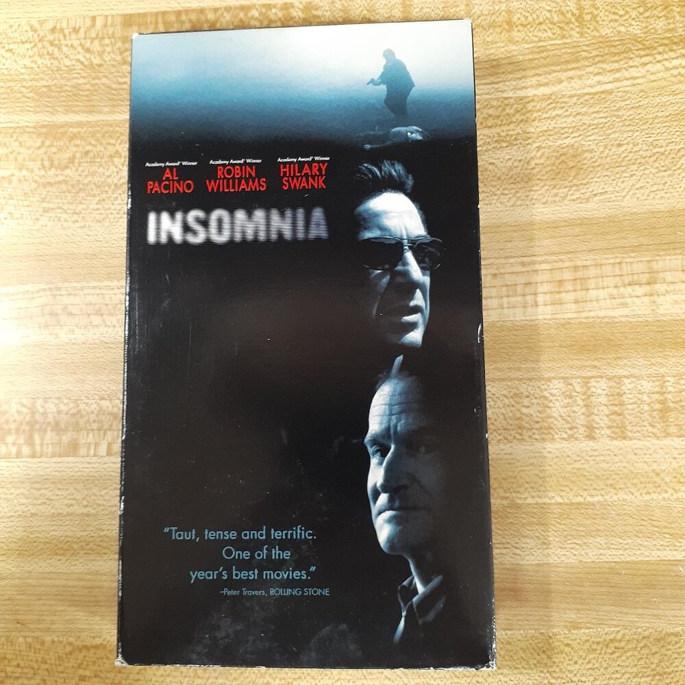 Insomnia 2002 VHS Chris Nolan Al Pacino Robin Williams Thriller MovieTime Rental